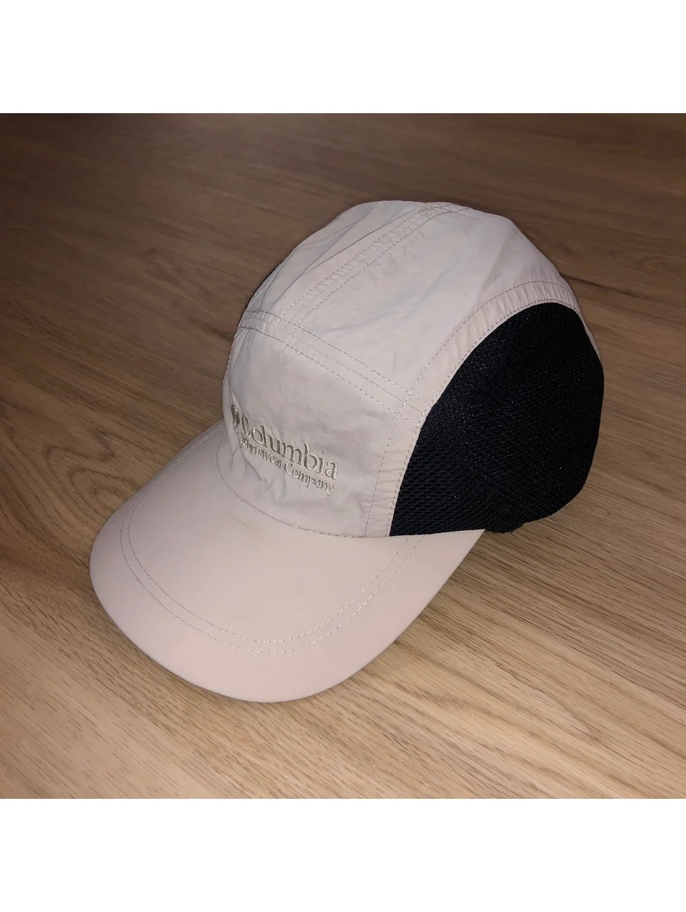 VINTAGE COLUMBIA 5 PANEL MESH NYLON RUNNING FISHING HAT TAN BLACK BEIGE KHAKI